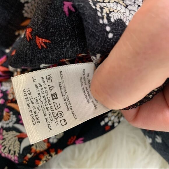 Conversations by Anthropologie top - Picture 4 of 7